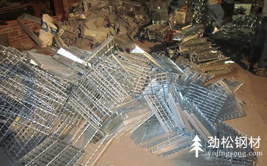 幕墻預(yù)埋件安裝前注意事項