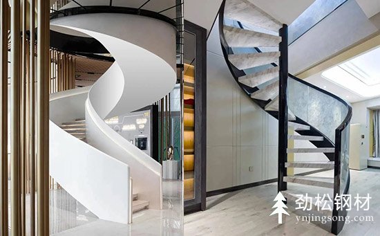 旋轉(zhuǎn)樓梯好還是普通樓梯好